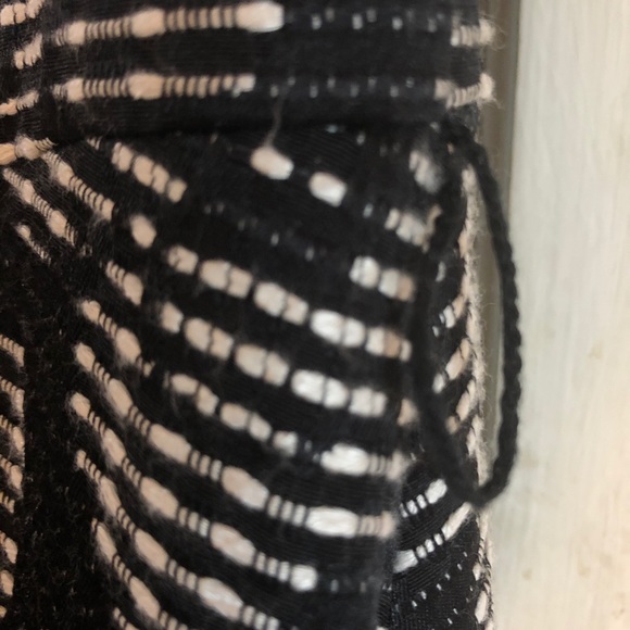 NINE WEST FIT AND FLAIR GORGEOUS DRESS,  SIZE:14 BUST:20.5”,  WAIST:17.5” - Picture 12 of 14